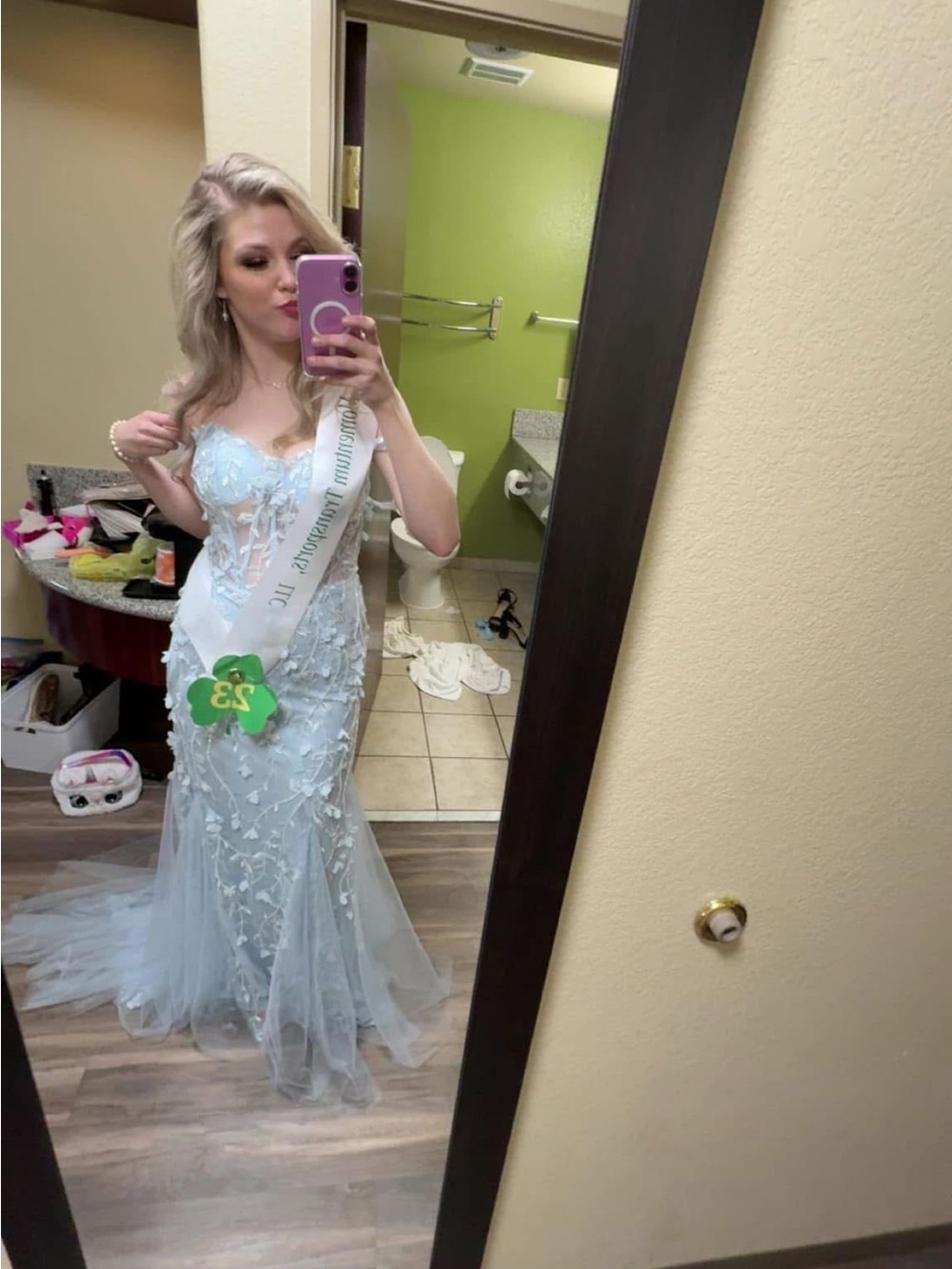 Elegant Light Blue Lace Prom Dress with Tulle Skirt